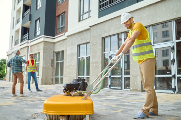 builders cleaning